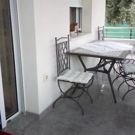 בית נופש Maja House 1 כריסי אמודיה